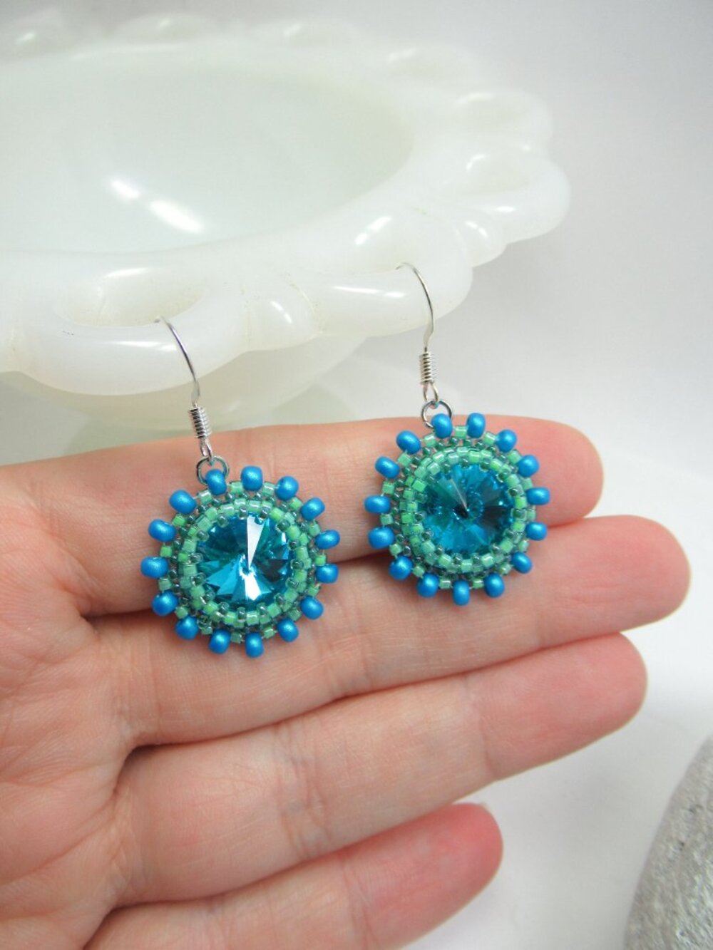 Blue Rivoli earrings - Picture 9 of 9